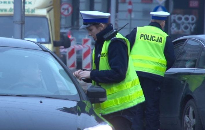 kontrola pojazdów przez policję